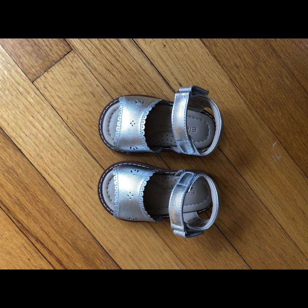 Elephantito Baby girl silver leather sandals 4